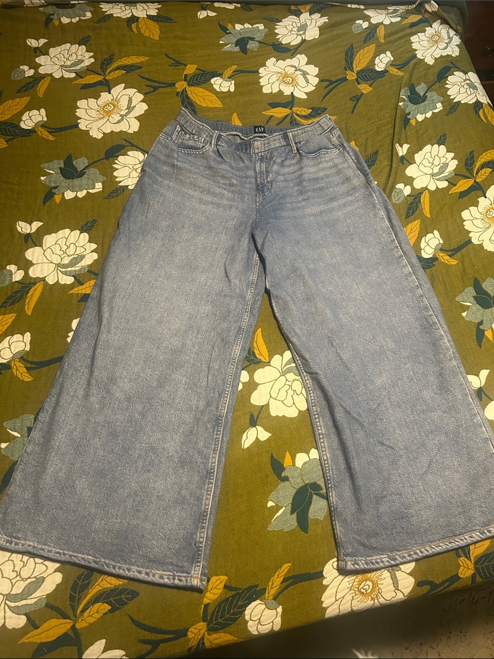 GAP Sweatpants Jeans